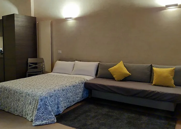 Pantheon In Finestra